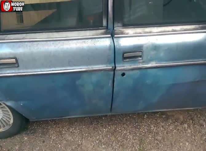 Video :He sells his strange vehicle for a very high price